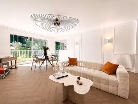 appartement de 4 pièces de luxe en vente à puteaux  île-de-france