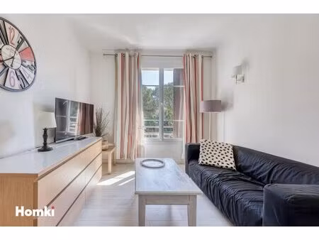 à vendre f2- vivre le mourillon à pied : l'élégance d'un premier étage clé en main à...