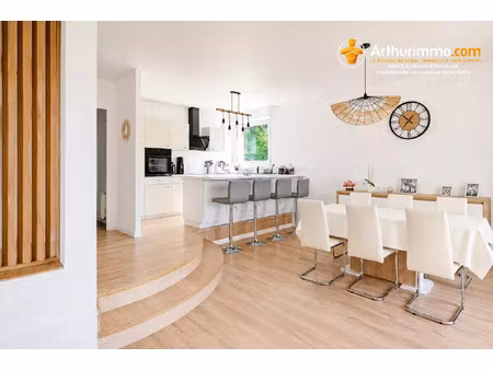 vente maison 5 pièces 155 m2 à cornillé
