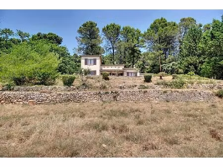 à vendre en exclusivité - lorgues - maison à fort potentiel de 83m² avec une vue dominante