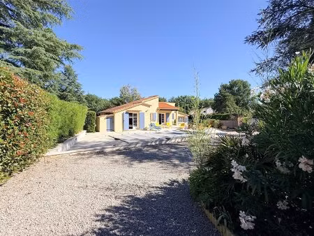 fayence villa individuelle 5 pièces 115m2 terrain 1275m2 piscine garage