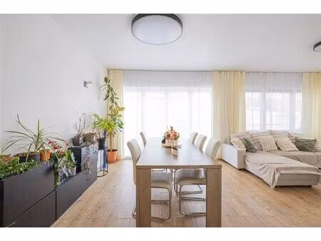 appartement à vendre avec 2 chambres   sint-amandsberg (rbw32519)