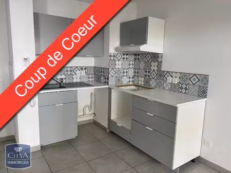 appartement à louer 2 pièces 37.22 m² - istres (13) - 714€