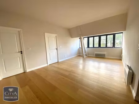 appartement à louer 2 pièces 51.11 m² - tourcoing (59) - 676€