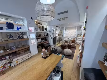 location local commercial 30m²