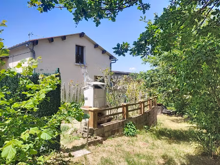 maison à la campagne