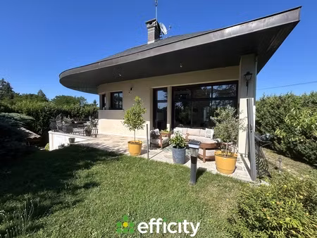 maison 8 pièces - 171 m²