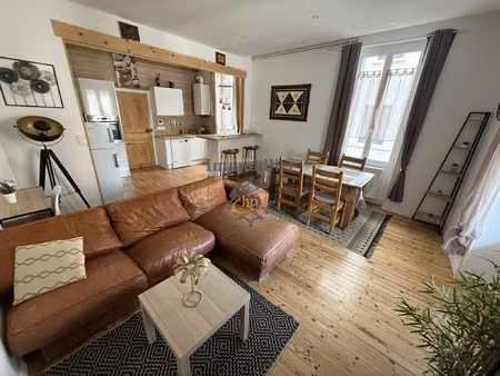 a louer saint affrique appartement duplex meublé t3  centre-