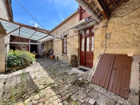 vente maison 3 pièces 325 m² à roucy (02160)  190 000 €