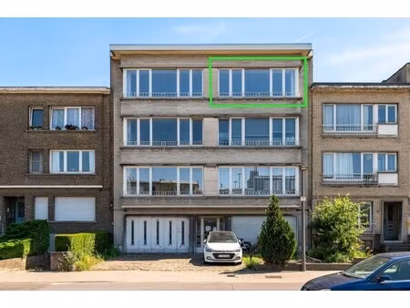 licht op te frissen appartement met ruime living van 40 m² en nieuwe keuken