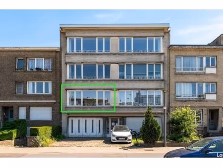 ruim appartement met terras!