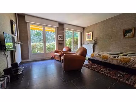centre ville appartement à vendre f1 50 m² avec terrasse  cave et parking proche rer a