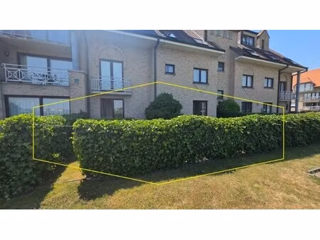 instapklaar appartement met 2 slaapkamers en twee privé tuintjes: altijd zon en altijd een