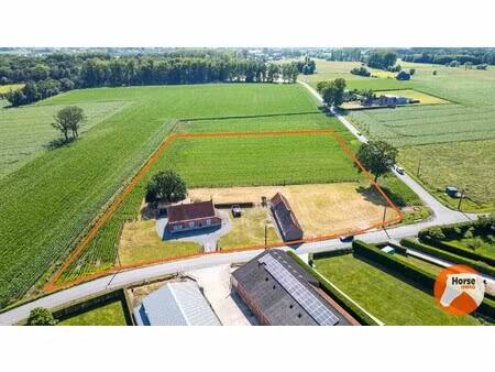 aalter - hoeve met schuur op 1 4ha