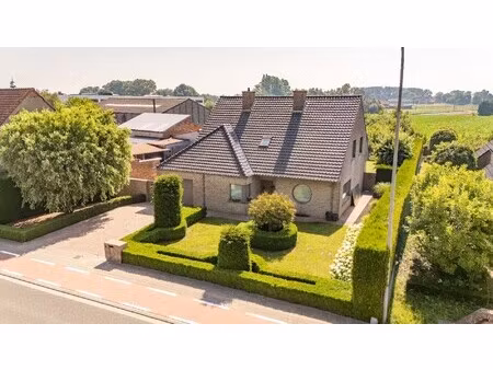 ruime instapklare villa met landelijk zicht te koolskamp