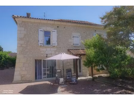 maison en pierre