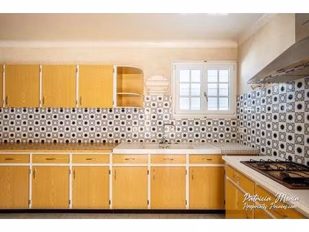 maison centre ville de hinx 185 m2 avec dépendances et terrain constructible