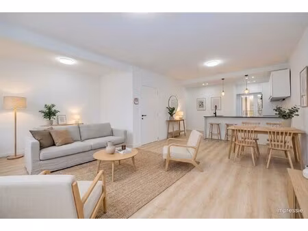 instapklaar appartement met tuin en terras