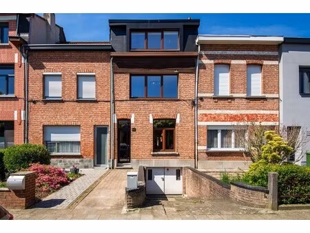 prachtige woning in groene omgeving te wilrijk