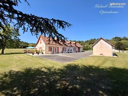 propriété 7 pièces 189 m²