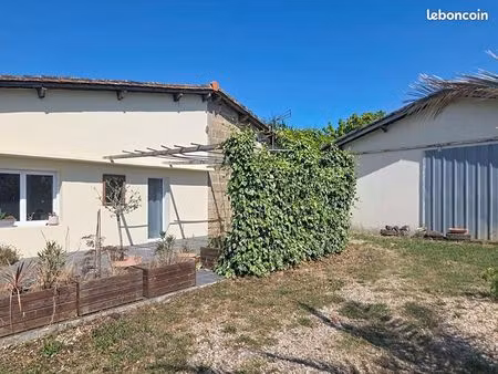 immeuble 10 pièces 300 m²