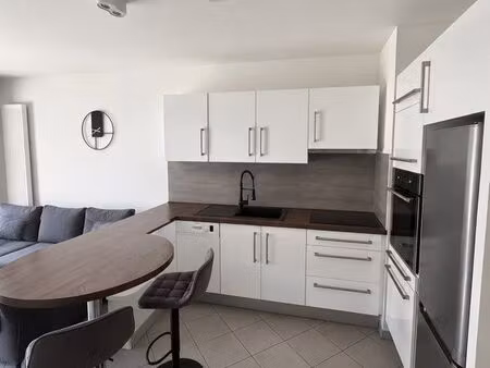 appartement t2 de 44 m² avec jardin paysagé de 44 m²  terrasse et grand box