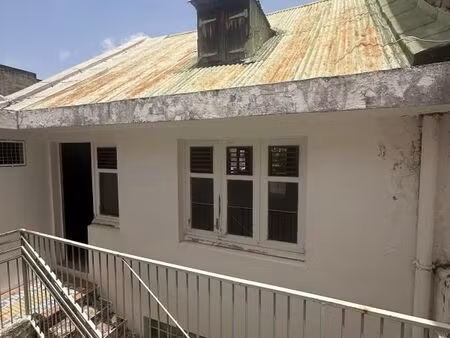 maison de ville 5 pièces 243 m²