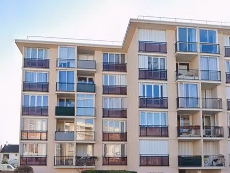 apparemment 4 pièces à vendre