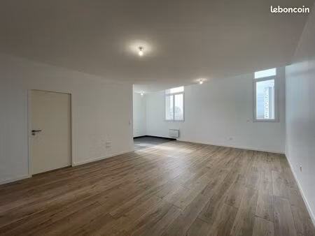 appartement 6 pièces 84 m²