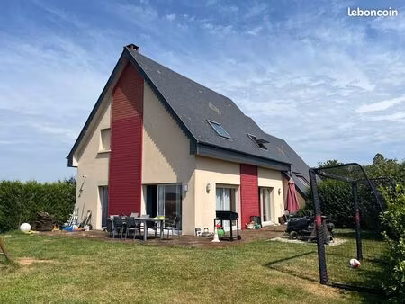 maison 5 pièces 231 m²