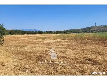 terrain agricole 37 468 m² thuir