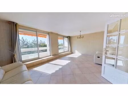 appartement 3 pièces 69 m²