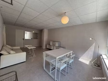 appartement 2 pièces 56 m²