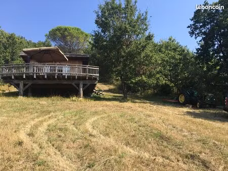 cabane écologique avec vue exceptionnelle – 1 3 ha aux portes d'agen