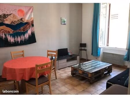 t2 meublé 50m2 centre ville orange - libre 01/08