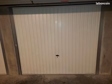 garage/box 13 m² annecy