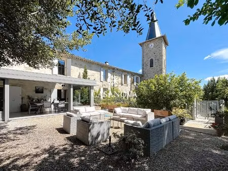 batisse en pierre rénovée à 45 mn des plages - ambiance paisible  piscine et vur...