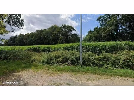 bien agricole 13120 m² saint-james