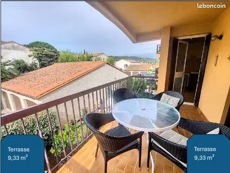location t3 lumineux avec belle terrasse couverte et 2 parkings – céret (66400)