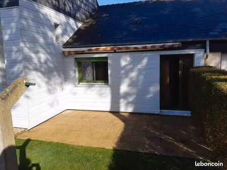 maison a louer ernée