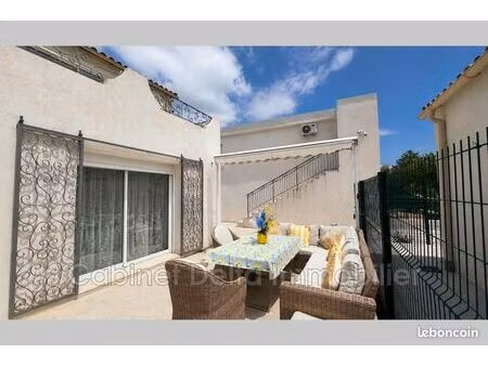 villa 4 pièces 85 m²
