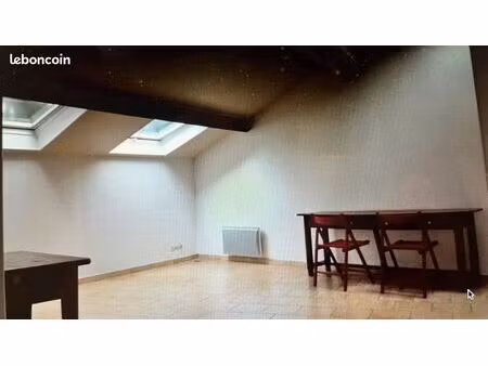 t2 duplex lumineux