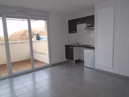 location appartement 1 pièce 28m² st andre de cubzac 33240