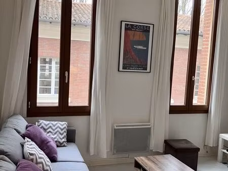 location d’un t2 meublé - quartier des carmes