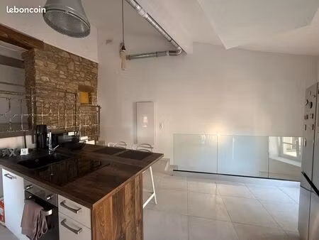 location t2 contz les bains