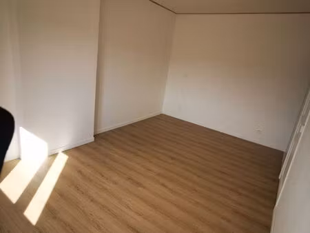 à louer - appartement t2 lumineux et entièrement rénové 47 m2