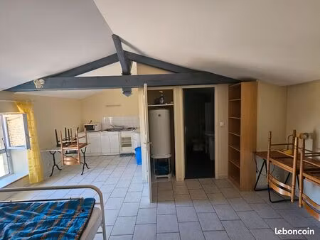 location appartement meublé  a 300m du lycee de davayé