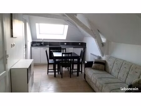 appartement t2 meublé laval centre ville