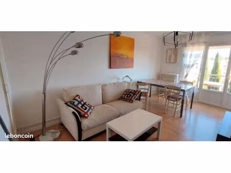 location f2 45m2 meublé à 500m fac de lettres