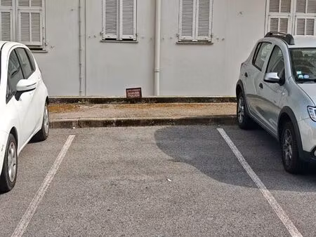 place de parking à louer résidence sécurisée nice gorbella